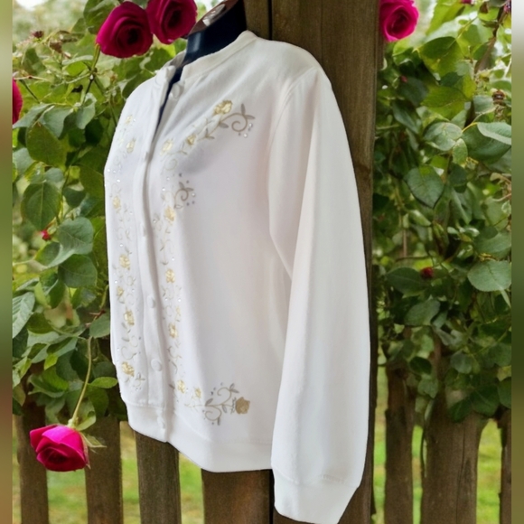 Bonnie Evans Vtg Fleece Lined Button Down Embroidered Roses Ivory Sweatshirt - Picture 2 of 10